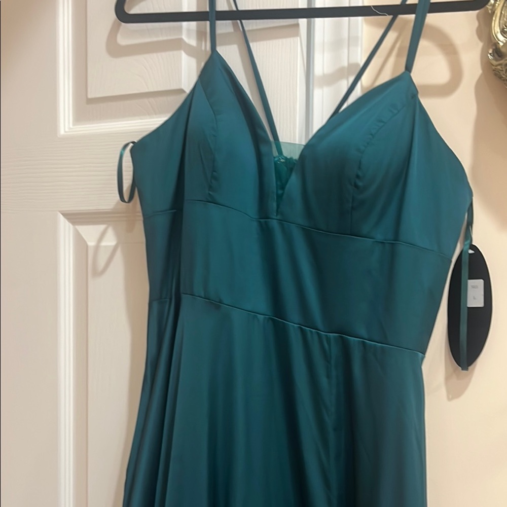 Stylish Teal Strapless Gown
